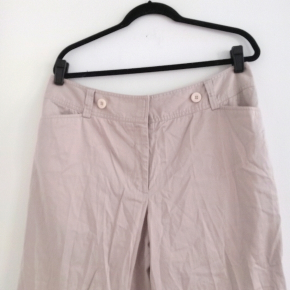 Lane Bryant Cropped Beige Pants with Slits Size 18 - Picture 3 of 5